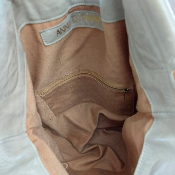 Anna Corinna leather mid city fold over tote - Picture 10 of 12